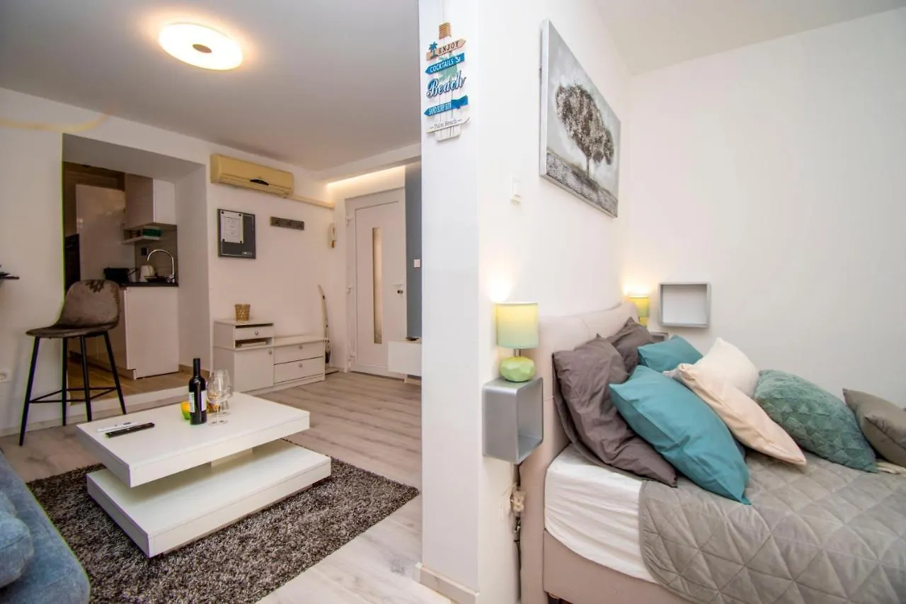 פולה Oasis Apartment
