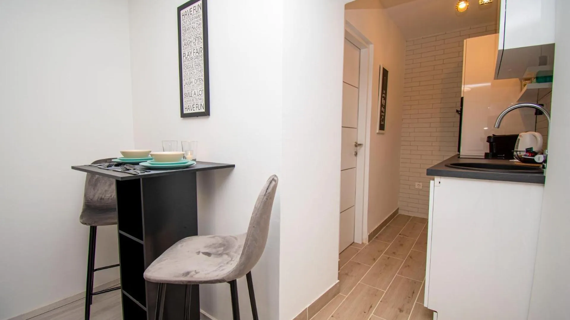 פולה Oasis Apartment קרואטיה